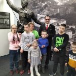 Сценарий  мероприятия  «Сквозь время память сохраним»